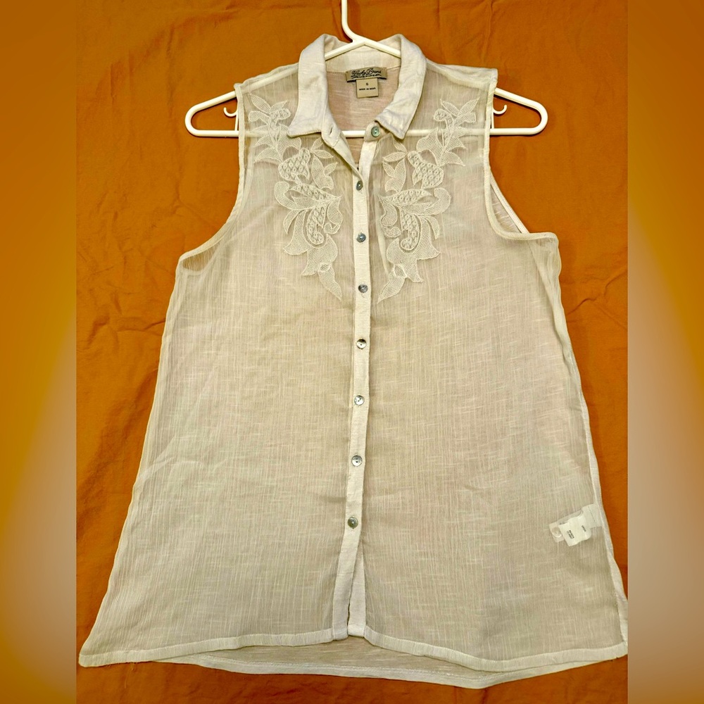 Lucky brand sheer ivory sleeveless embroidered button down blouse woman’s small